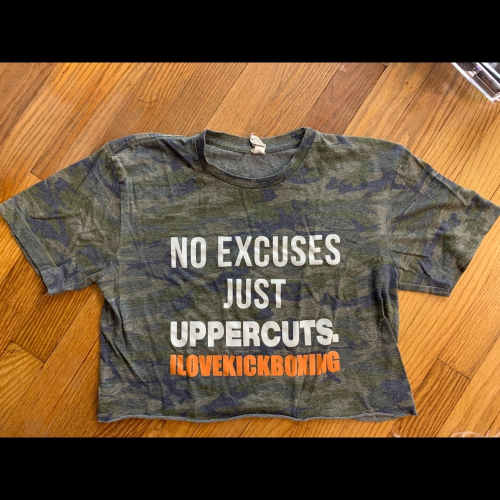 ILKB Cropped Workout Tee